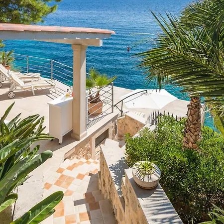 Villa Oceanus