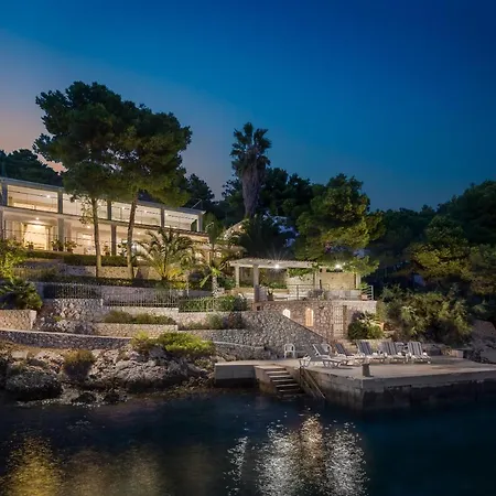 Vila Oceanus Hvar Town